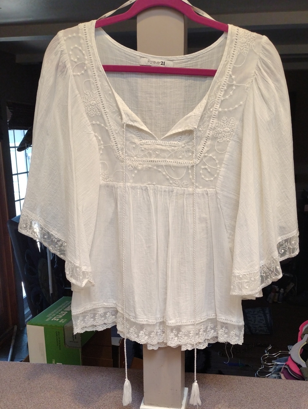 Vtg White Embroidered Airy Gauzy Boho Peasant Top W/ Split Bell Sleeves